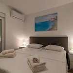 Apartment Delux Eva *