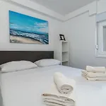 Delux Eva Apartment *