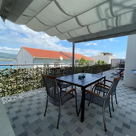 Delux Eva Trogir