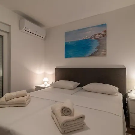 Appartement Delux Eva *