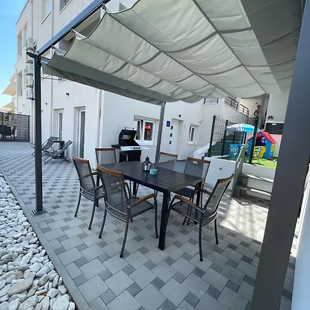 Delux Eva Appartement *